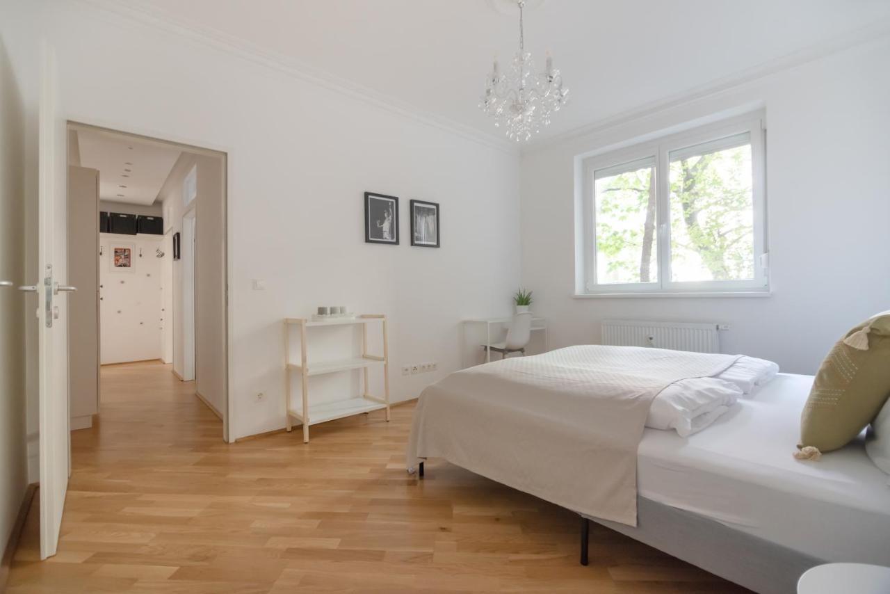 Ferienwohnung Absolute Ruhelage im Zentrum mit Parkplatz Wien Exterior foto